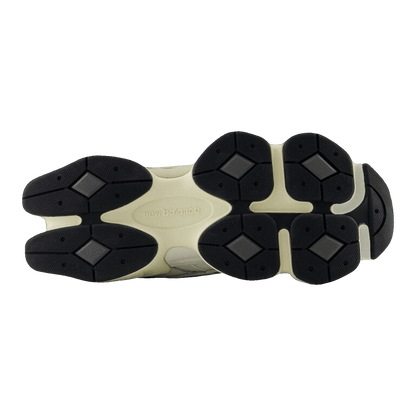 New Balance 9060 Sea Salt Castlerock Sohle