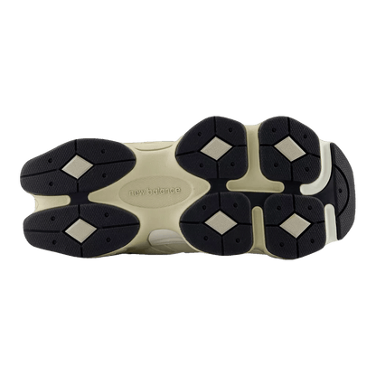 New Balance 9060 Sea Salt Linen (GS) Sohle