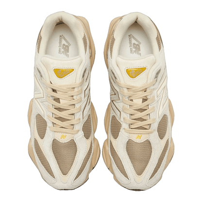 New Balance 9060 Tan Rattan JD Sports Exclusive Oben