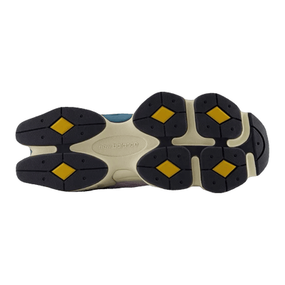 New Balance 9060 Taro Plum Brown Sohle