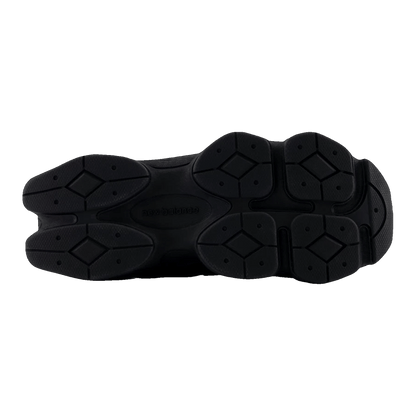 New Balance 9060 Triple Black (GS) Sohle