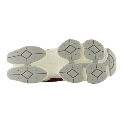 New Balance 9060 Washed Burgundy Sohle