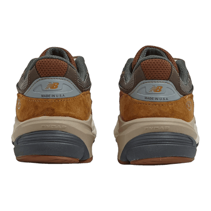 New Balance 990v6 Carhartt WIP Sculpture Center