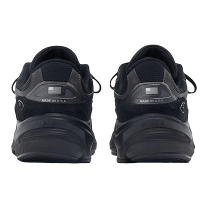 New Balance 990v6 Triple Black