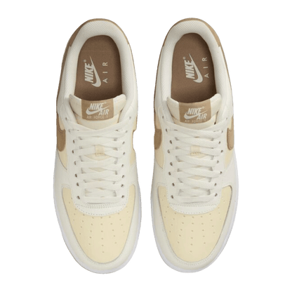Nike Air Force 1 Low '07 LV8 Coconut Milk Khaki Oben