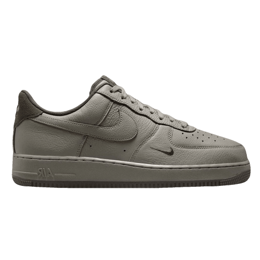 Nike Air Force 1 Low '07 LV8 Light Army Cargo Khaki