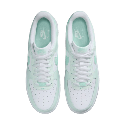 Nike Air Force 1 Low '07 Mint Foam Oben