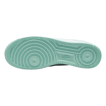 Nike Air Force 1 Low '07 Mint Foam Sohle