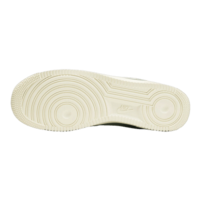 Nike Air Force 1 Low '07 LV8 Certified Fresh Enamel Green