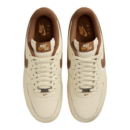 Nike Air Force 1 Low Luxe Providence Purple Oben