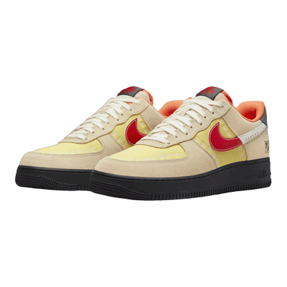 Nike Air Force 1 Low '07 LX Somos Familia