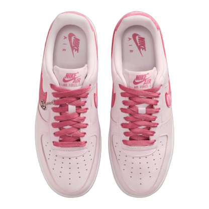 Nike Air Force 1 Low '07 Valentine's Day (2026) (W) Oben IO8755-600