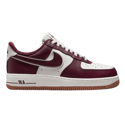 Nike Air Force 1 /1 Triple White Sohle