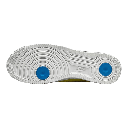 Nike Air Force 1 Low Peace, Love & Basketball Sohle