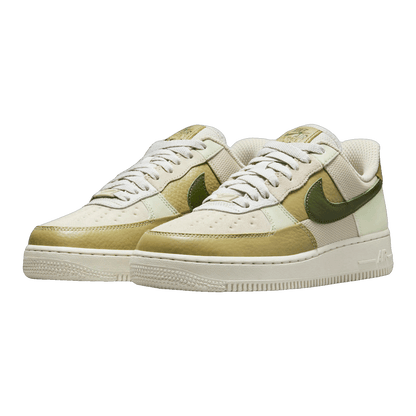 Nike Air Force 1 Low Rough Green (W) Side