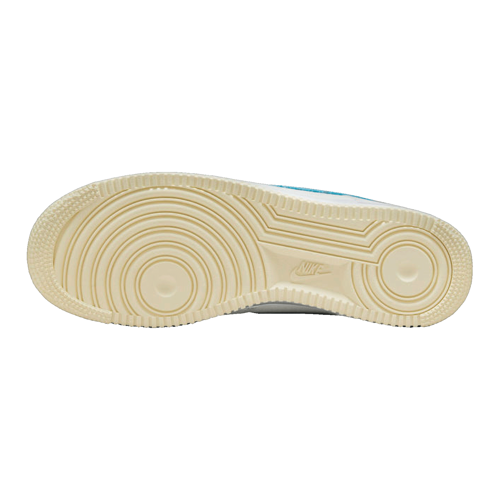 Nike Air Force 1 Low SP Undefeated 5 On It Dunk vs. AF1 Sohle