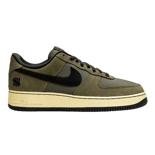 Nike Air Force 1 Low SP Undefeated Ballistic Dunk vs. AF1