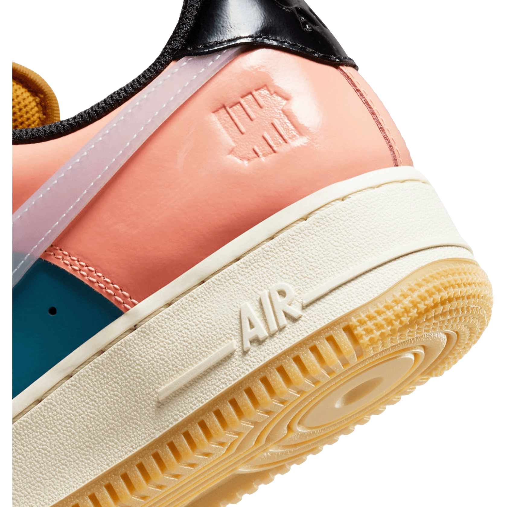 Nike Air Force 1 Low SP Undefeated Multi-Patent Wild Berry Back 2