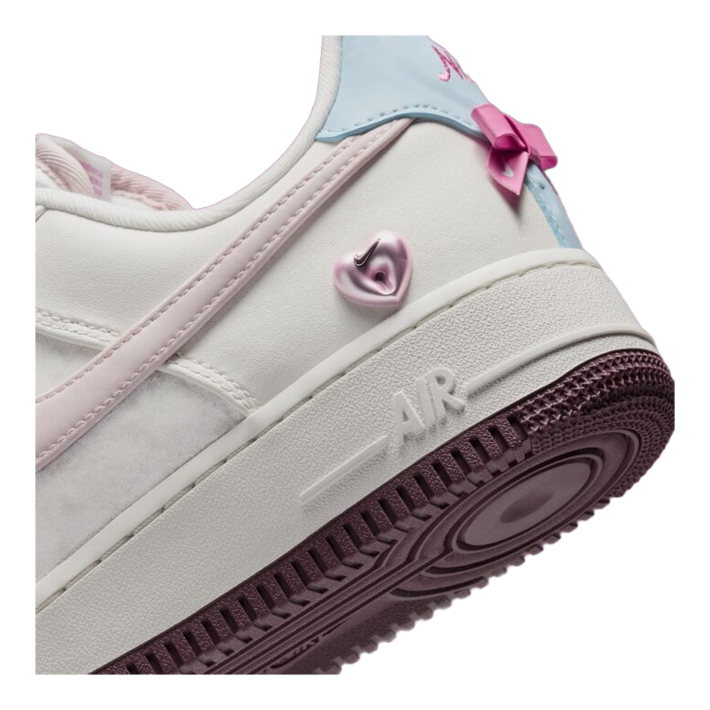 Nike Air Force 1 Low Valentine's Day (2026) (W) Detail IQ4937-161