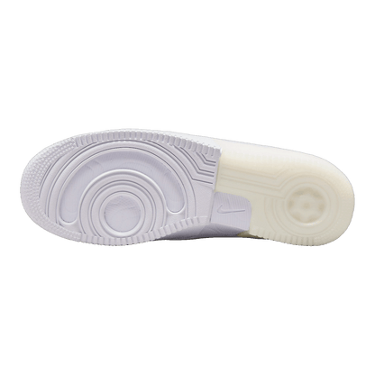 Nike Air Force 1 React Triple White Sohle