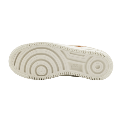 Nike Air Force 1 Shadow Sail Coconut Milk Metallic Gold (W) Sohle