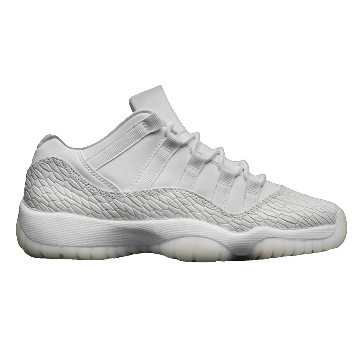 Nike Air Jordan 11 Retro Low Heiress Pure Platinum (GS) 897331-100