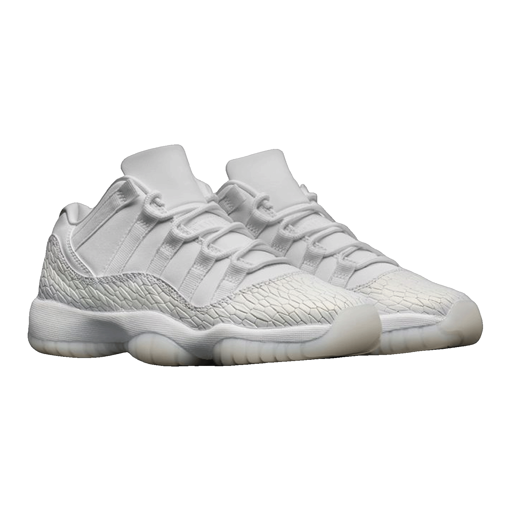 Nike Air Jordan 11 Retro Low Heiress Pure Platinum (GS) Side 897331-100
