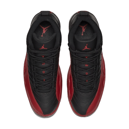 Nike Air Jordan 12 Retro Flu Game (2016) Oben
