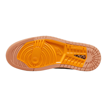 Nike Air Jordan 1 High Zoom Air CMFT 2 Muslin Vivid Orange Sohle