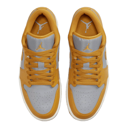Nike Air Jordan 1 Low Cement Grey Chutney (W) Oben