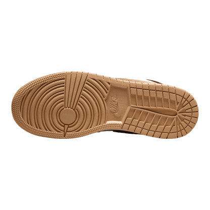 Nike Air Jordan 1 Low SE Cacao Wow (GS) Sohle