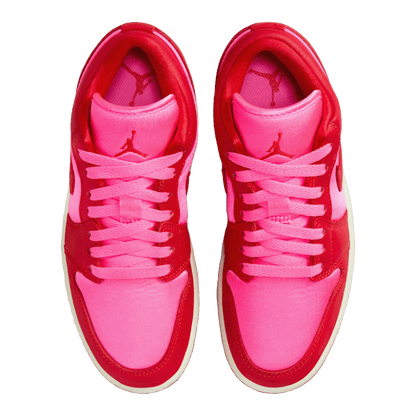 Nike Air Jordan 1 Low SE Pink Blast (W) Oben