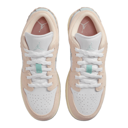Nike Air Jordan 1 Low SE Scalloped Edge Guava Ice (GS) Oben
