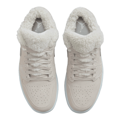 Nike Air Jordan 1 Low SE Sherpa Fleece (W) Oben