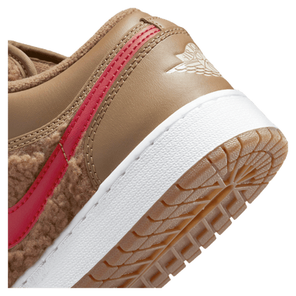 Nike Air Jordan 1 Low Utility Teddy Bear (GS) Detail