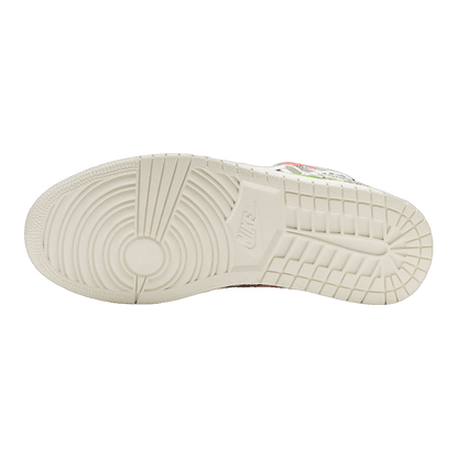 Nike Air Jordan 1 Mid All Over Logos (GS) Sohle