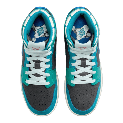 Nike Air Jordan 1 Mid Inspired by the Greatest Aquatone (GS) Oben