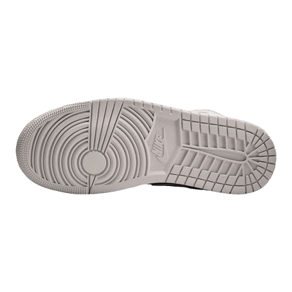Nike Air Jordan 1 Mid Photon Dust Atmosphere Grey (W) Sohle