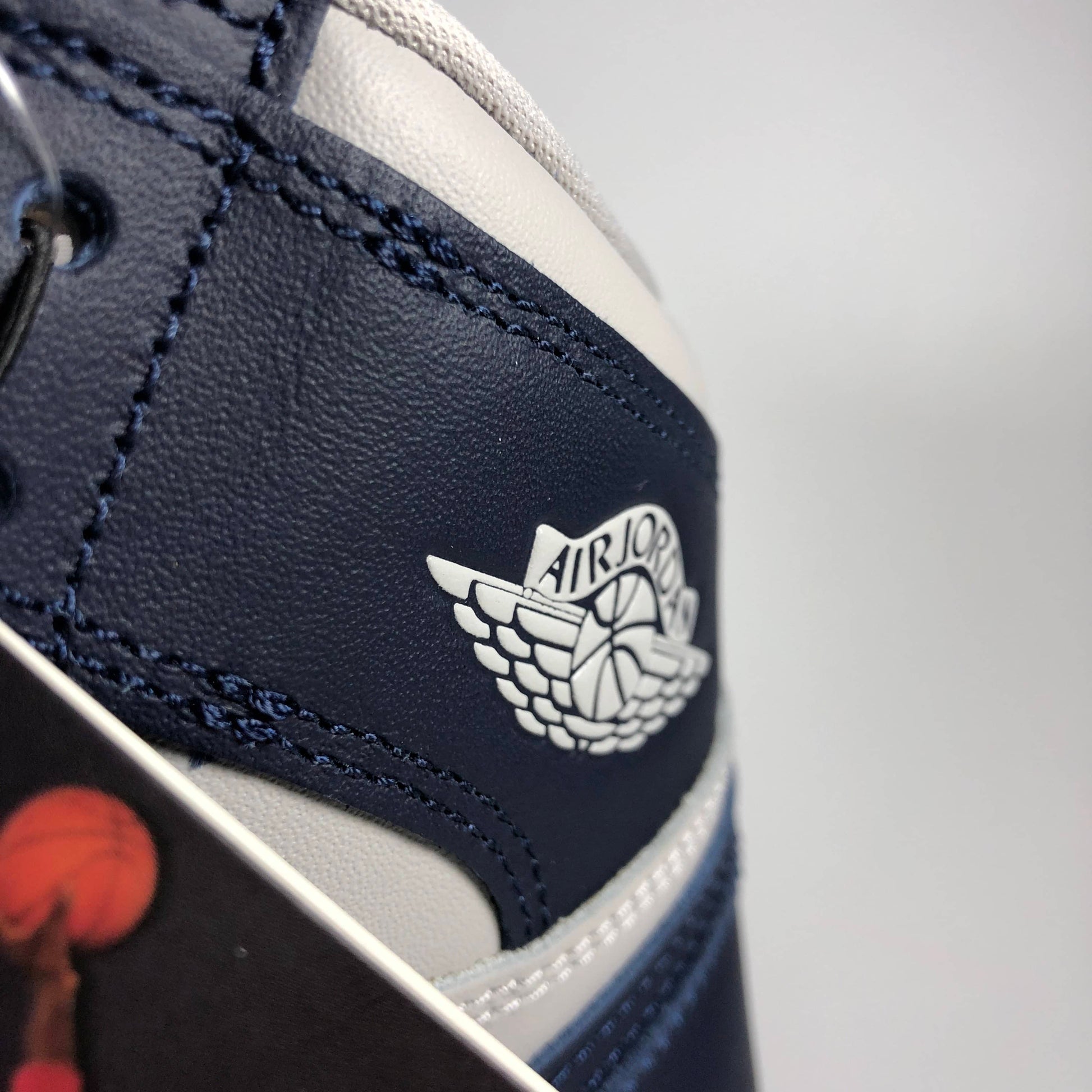 Nike Air Jordan 1 Retro High 85 Georgetown Wing