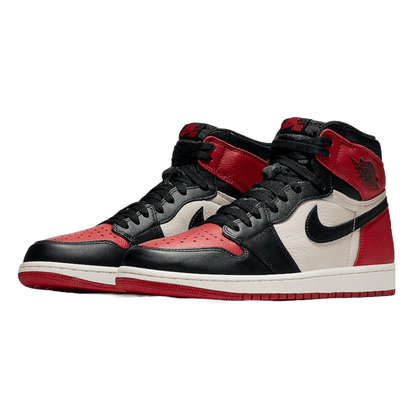 Nike Air Jordan 1 Retro High Bred Toe Side