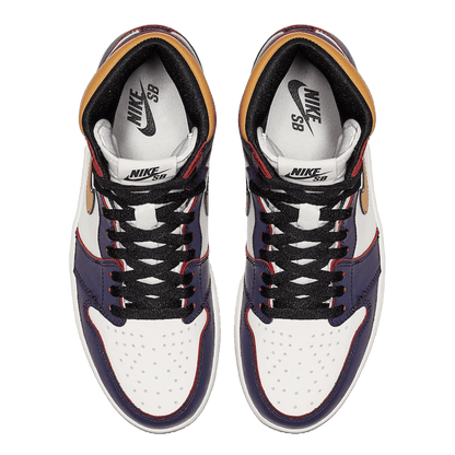 Nike Air Jordan 1 Retro High OG Defiant SB LA to Chicago Oben