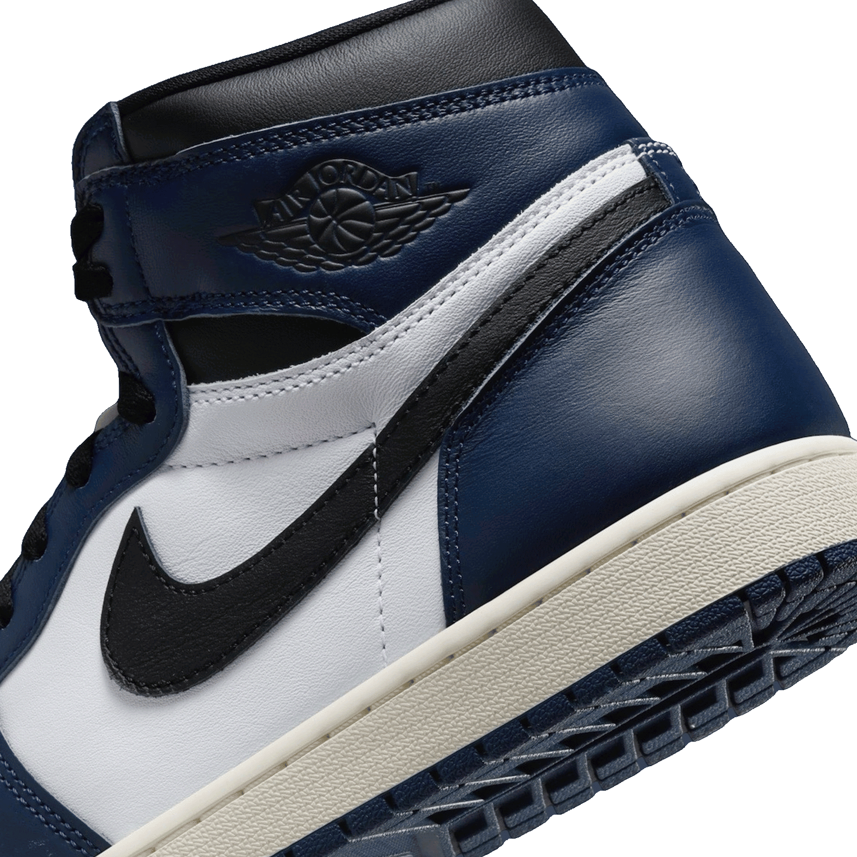 Nike Air Jordan 1 Retro High OG Midnight Navy (GS) Detail