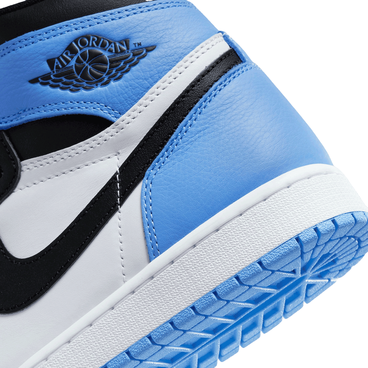 Nike Air Jordan 1 Retro High OG UNC Toe Detail