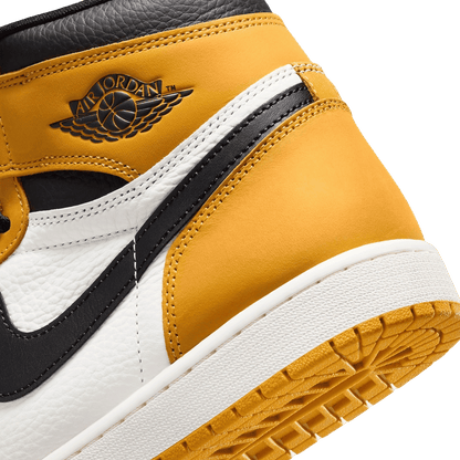 Nike Air Jordan 1 Retro High OG Yellow Ochre Back