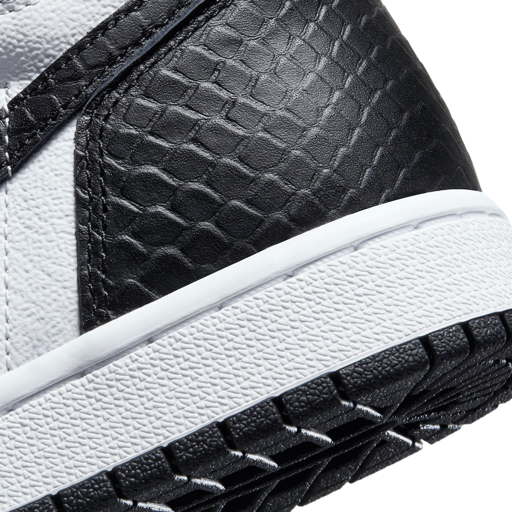 Nike Air Jordan 1 Retro High Satin Snake Chicago (W) Nah