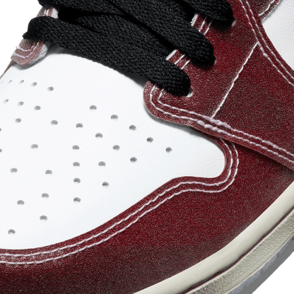 Nike Air Jordan 1 Retro High Trophy Room Chicago Toe