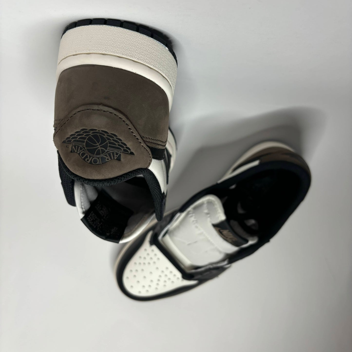 Nike Air Jordan 1 Retro Low OG Mocha