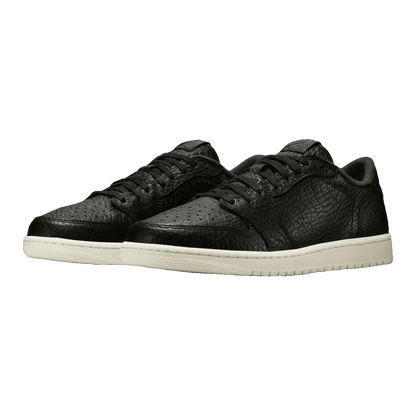 Nike Air Jordan 1 Retro Low Swooshless Black (2025) Side (2025) 848775-005