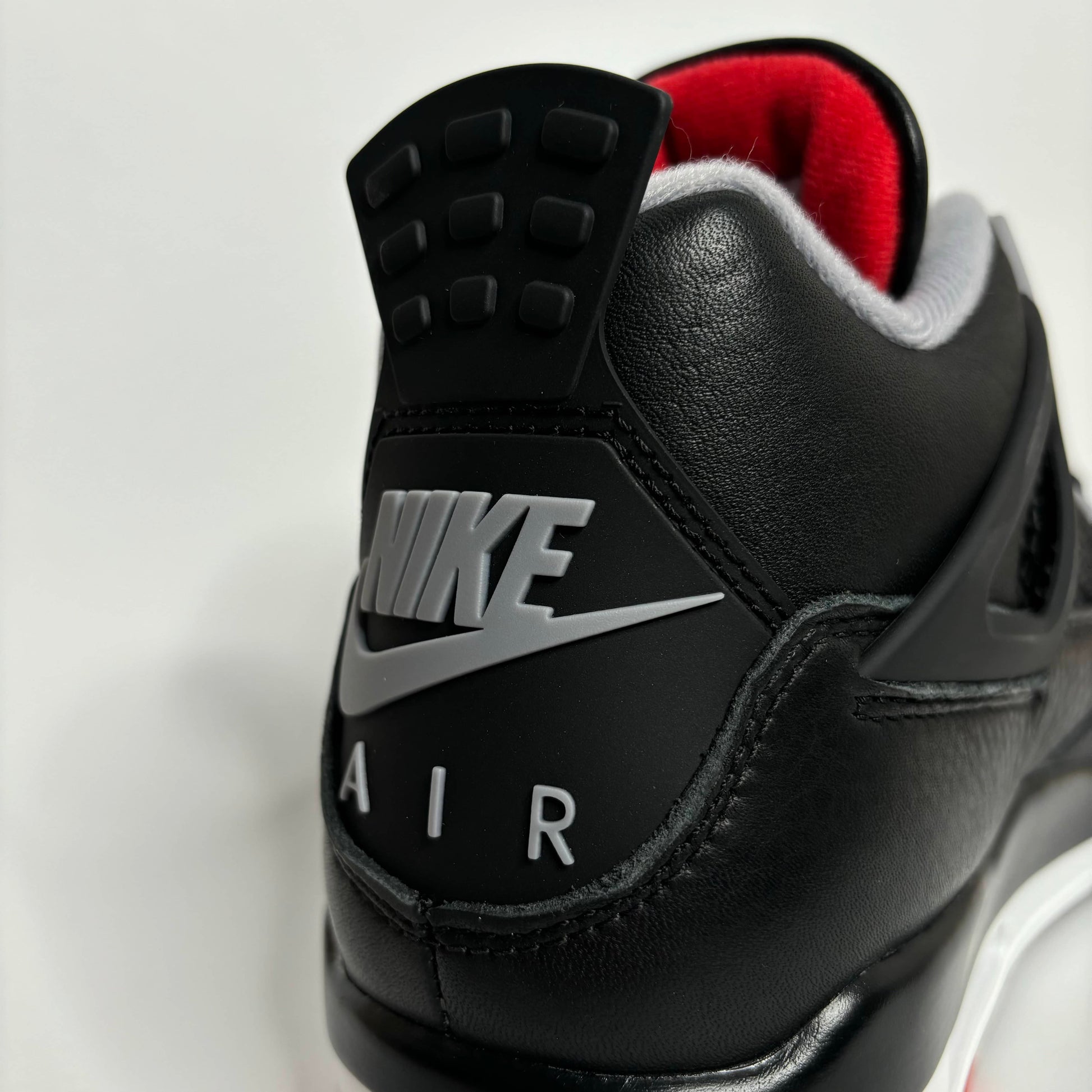 Back Tab Jordan 2012 Bred Nike Air Jordan Retro GS 'Bred' 2012