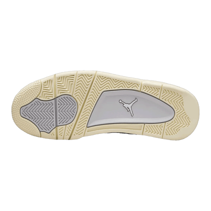 Nike Air Jordan 4 RM Neutral Grey Coconut Milk (W) Sohle
